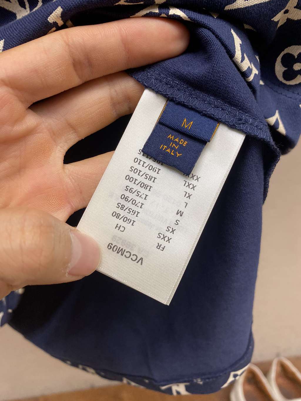 LV T-shirt